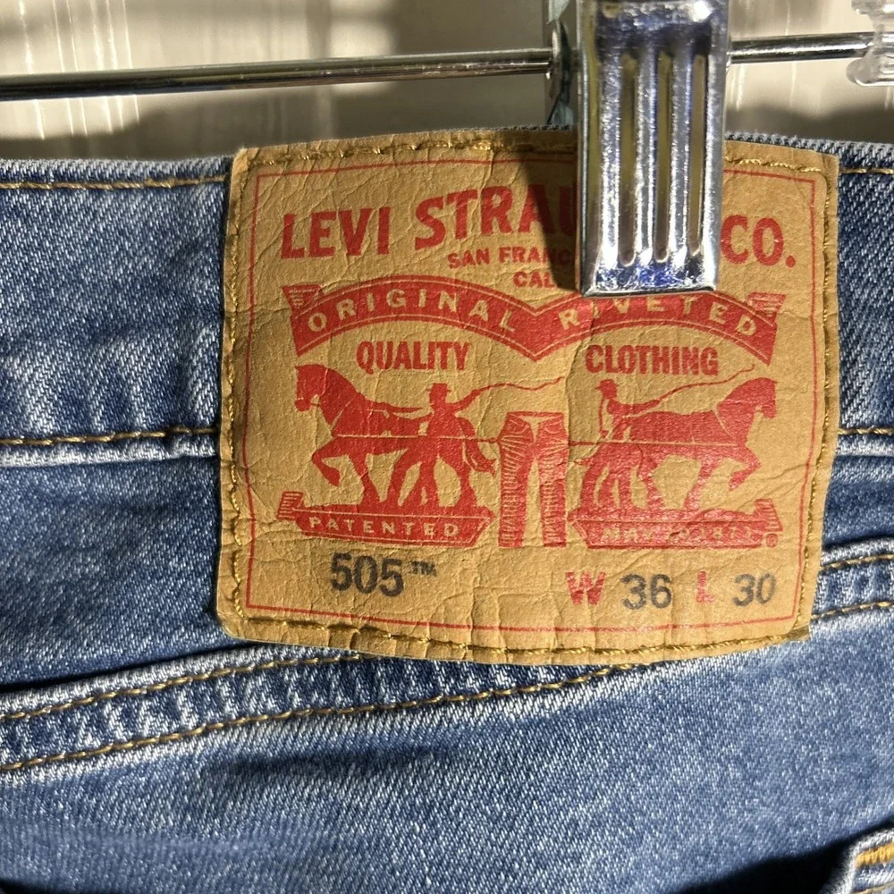 Levi's Men's 505 Regular Fit Straight Jeans‎ Blue 36